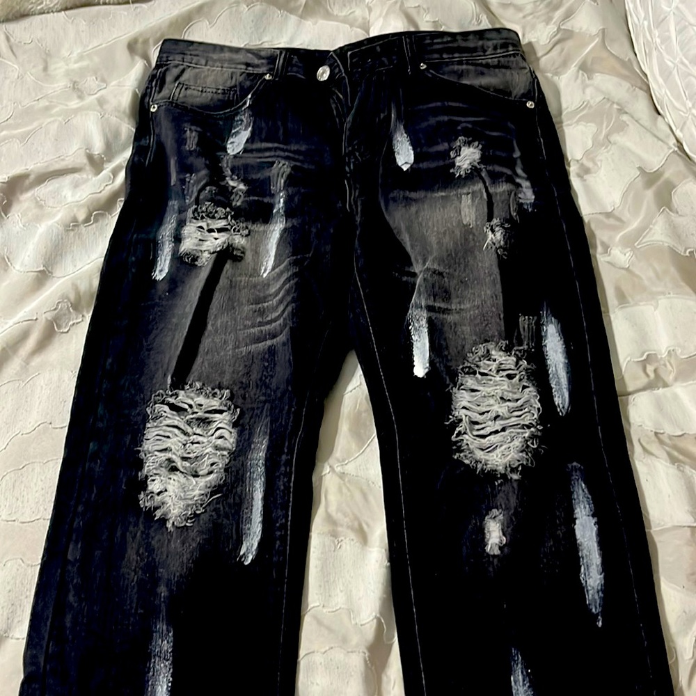 Mens Black Ripped Jeans Size 34